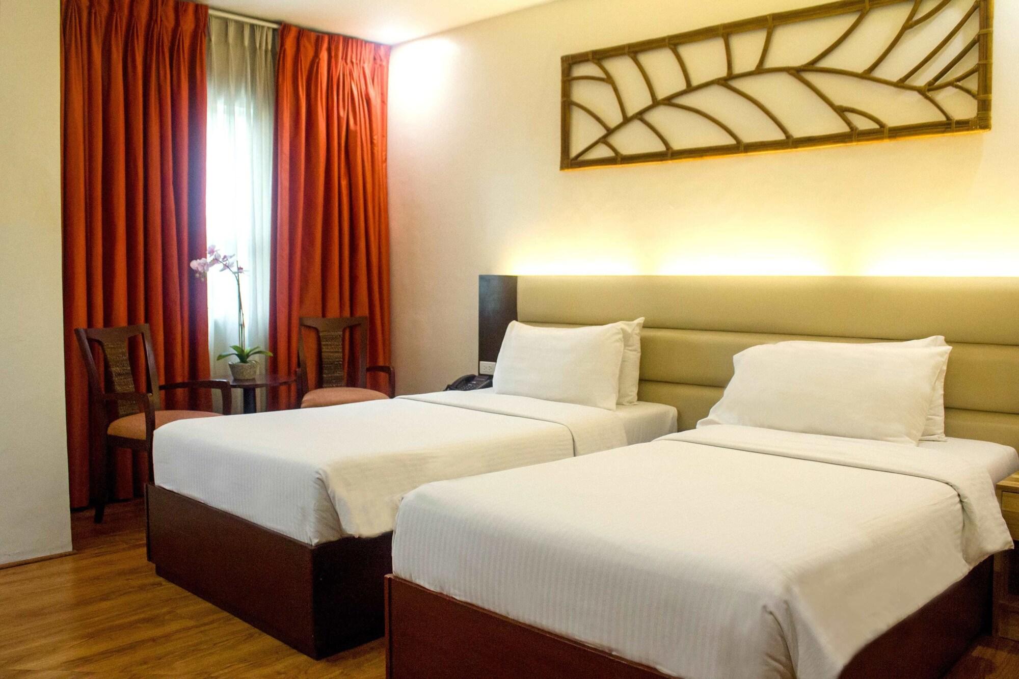 Citi Park Hotel Cebu Powered By Cocotel Exterior photo