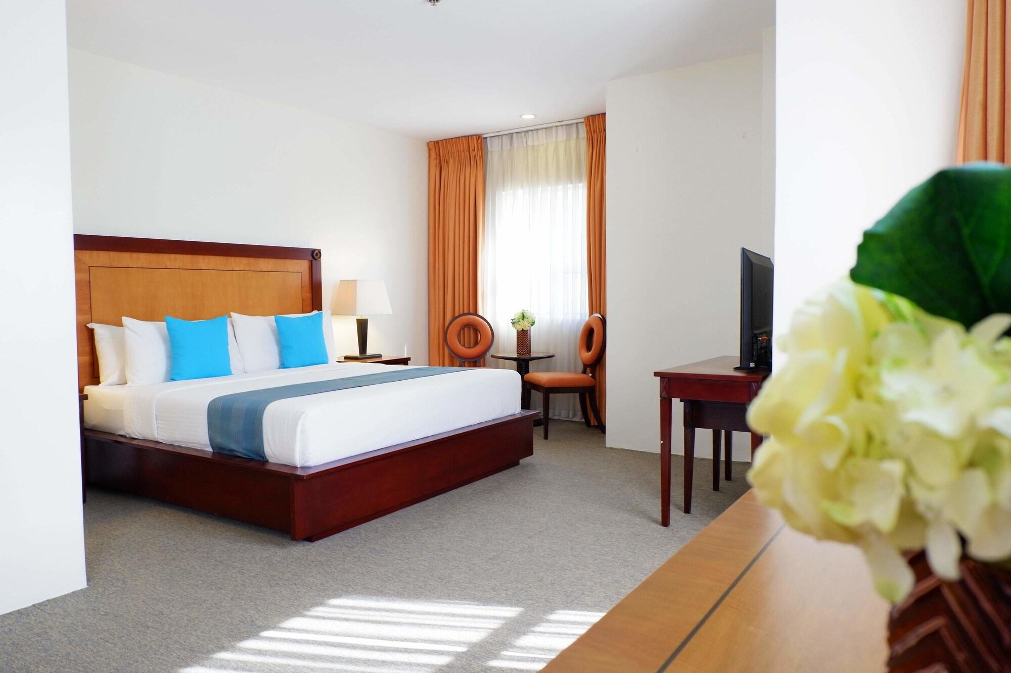 Citi Park Hotel Cebu Powered By Cocotel Exterior photo