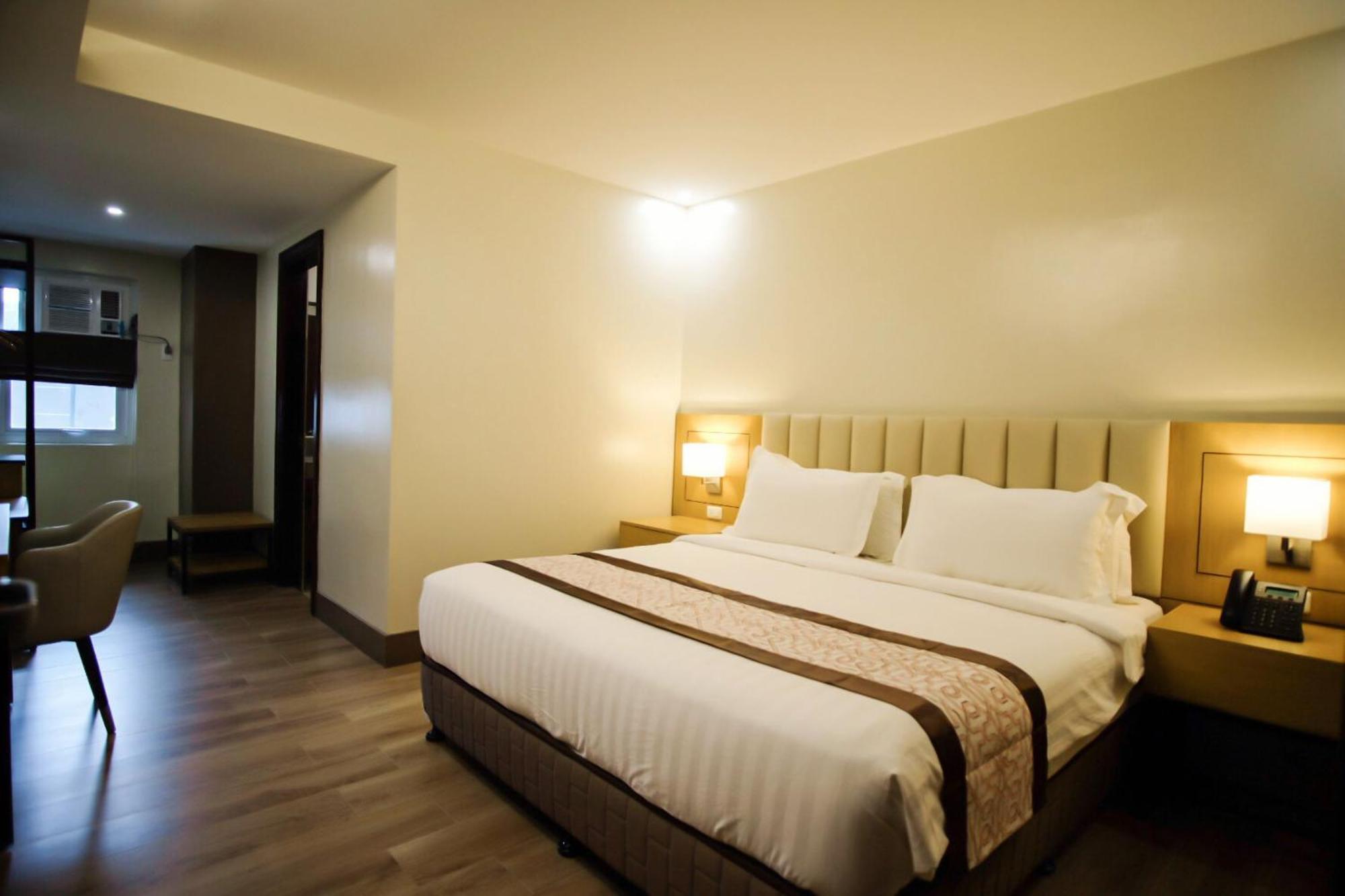 Citi Park Hotel Cebu Powered By Cocotel Exterior photo