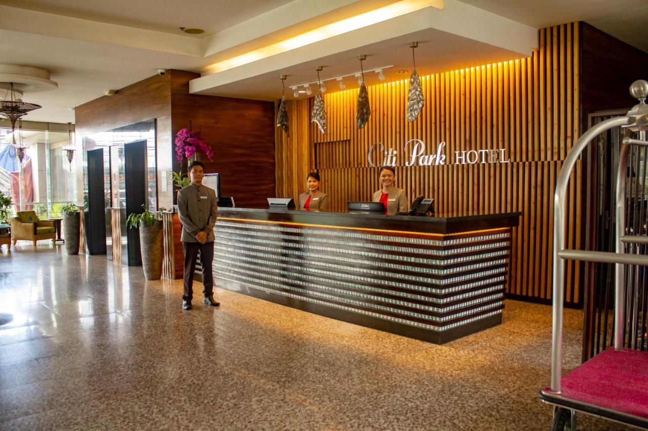 Citi Park Hotel Cebu Powered By Cocotel Exterior photo