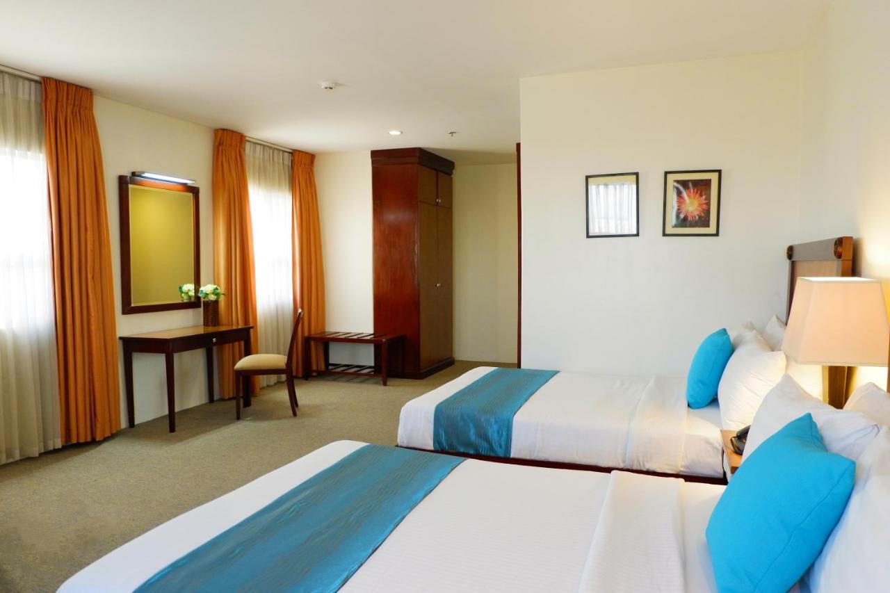 Citi Park Hotel Cebu Powered By Cocotel Exterior photo